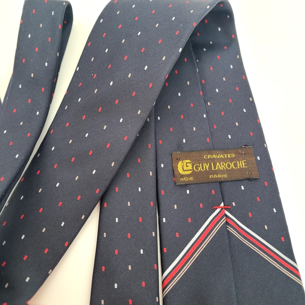 Guy Laroche Paris Men's Vintage Silk Tie Necktie Navy Blue, Red, White 3" x 56"